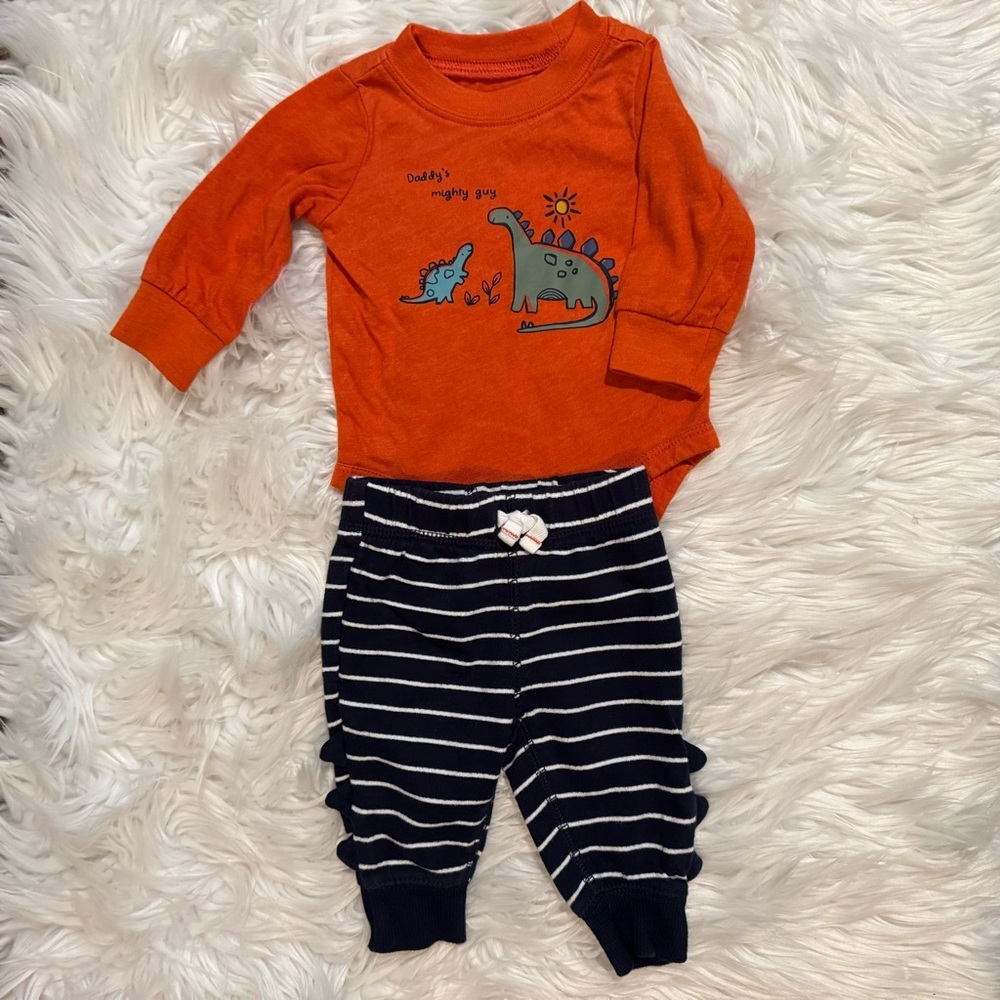 Carter’s Baby Boys 3M Dinosaur Bodysuit Pants‎ Set